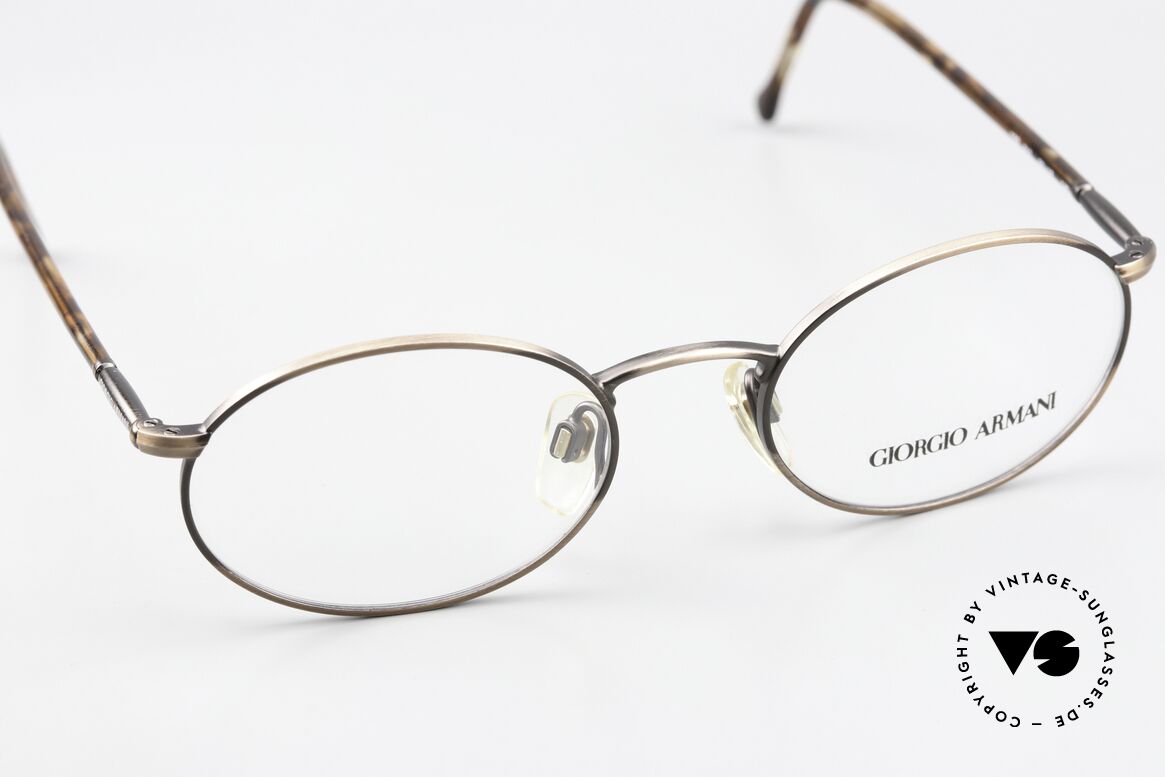 Giorgio Armani 192 Ovale Brille Federscharniere, ungetragenes Einzelstück in herausragender Qualität, Passend für Herren und Damen Giorgio Armani 192 Ovale Brille Federscharniere, ungetragenes Einzelstück in herausragender Qualität, Passend für Herren und Damen