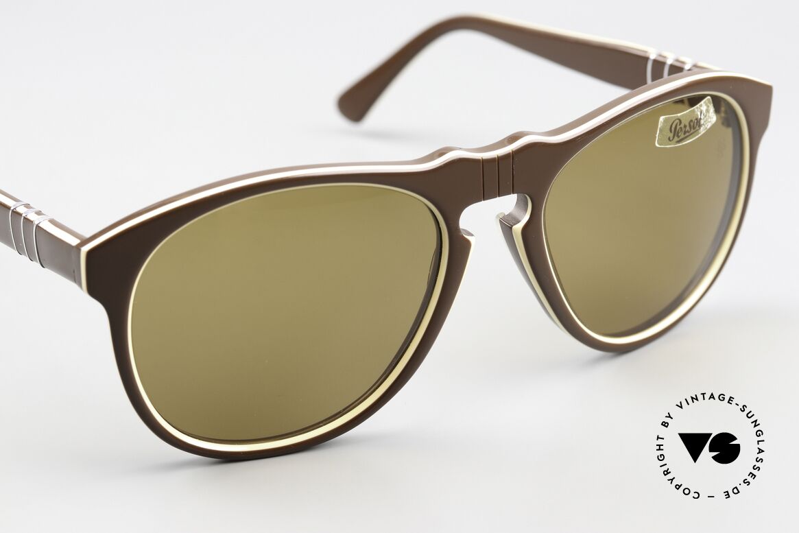 Persol 649/3 Ratti Sport Steve McQueen Sonnenbrille, extrem seltene SPORT-Ausführung in braun/weiß, Passend für Herren