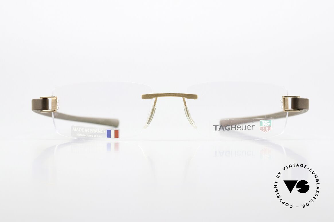 Tag Heuer 7104 Fold Randlose Brille Gummi Bügel, eine extrem sportliche Randlosbrille für Herren, Passend für Herren Tag Heuer 7104 Fold Randlose Brille Gummi Bügel, eine extrem sportliche Randlosbrille für Herren, Passend für Herren