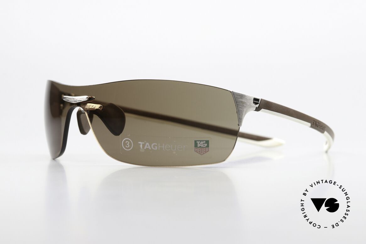 Tag Heuer 5505 Reflex Racing Panorama Brille 2007, formbare "Racing" Bügel aus Elastomer-Gummi, Passend für Herren Tag Heuer 5505 Reflex Racing Panorama Brille 2007, formbare "Racing" Bügel aus Elastomer-Gummi, Passend für Herren