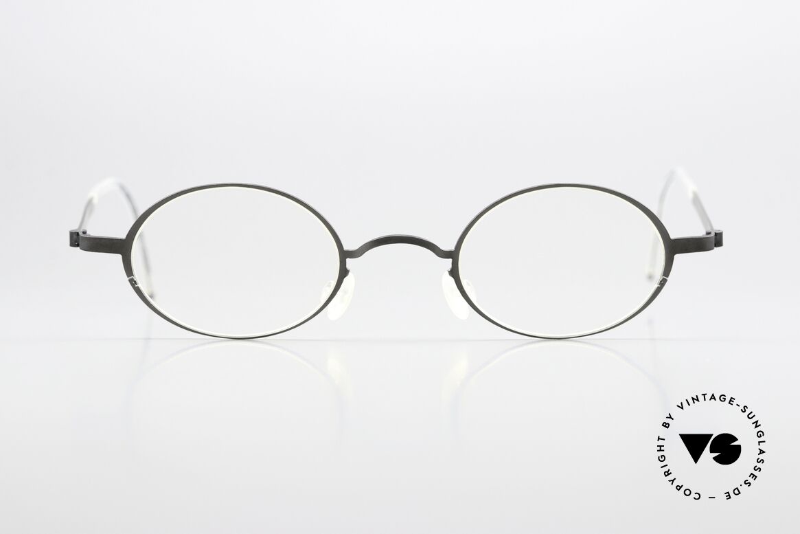 Lindberg 5000 Strip Titan Extra Kleine Brille Unisex Oval, Mod. 5000, Größe 41/22, No. 003028735, in dunkelgrau, Passend für Herren und Damen Lindberg 5000 Strip Titan Extra Kleine Brille Unisex Oval, Mod. 5000, Größe 41/22, No. 003028735, in dunkelgrau, Passend für Herren und Damen