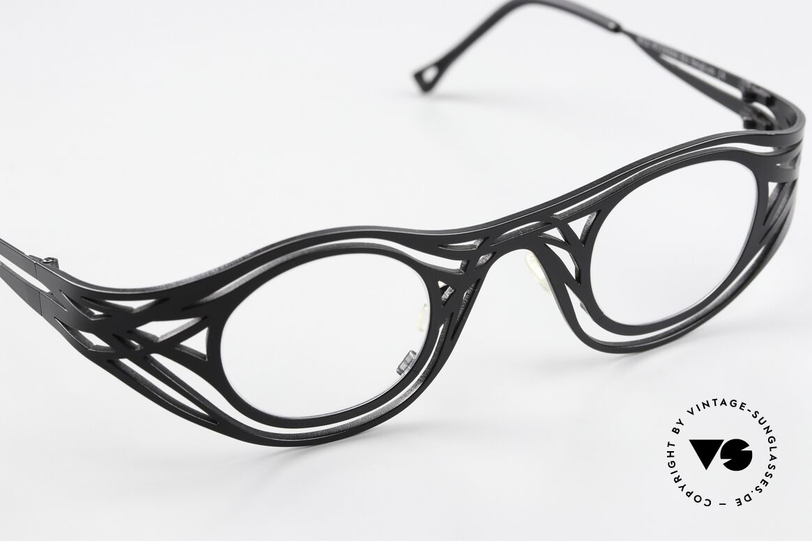 Theo Belgium Eye-Witness KG Avantgarde Titanium Brille, ungetragenes Theo-Einzelstück für die, die sich trauen ;), Passend für Herren und Damen Theo Belgium Eye-Witness KG Avantgarde Titanium Brille, ungetragenes Theo-Einzelstück für die, die sich trauen ;), Passend für Herren und Damen