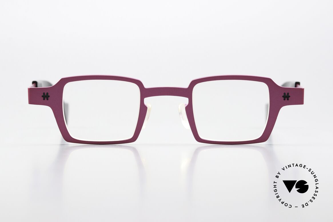 Theo Belgium Sixteen Titaniumbrille Pink Metallic, Modell Sixteen; Color Code 122 (pink metallic), Passend für Damen