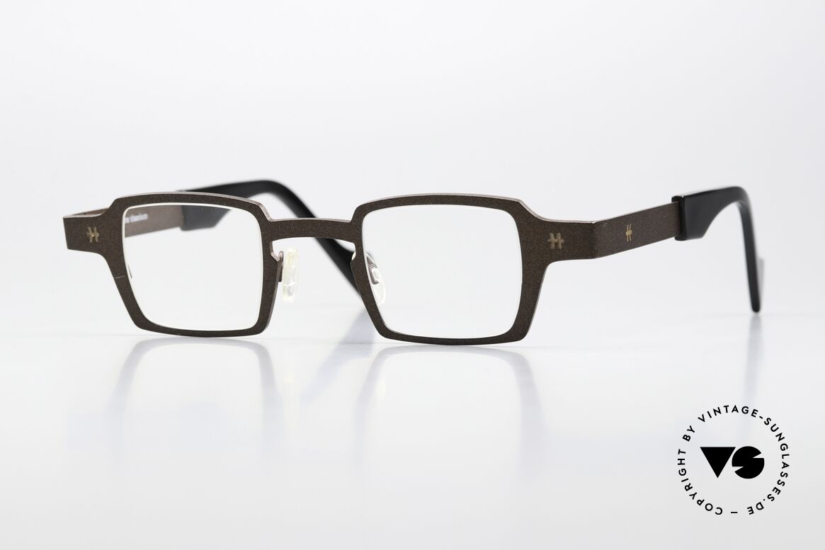 Theo Belgium Sixteen Titaniumbrille Braun Metallic, markant eckige Designerbrille v. THEO Belgium, Passend für Herren und Damen