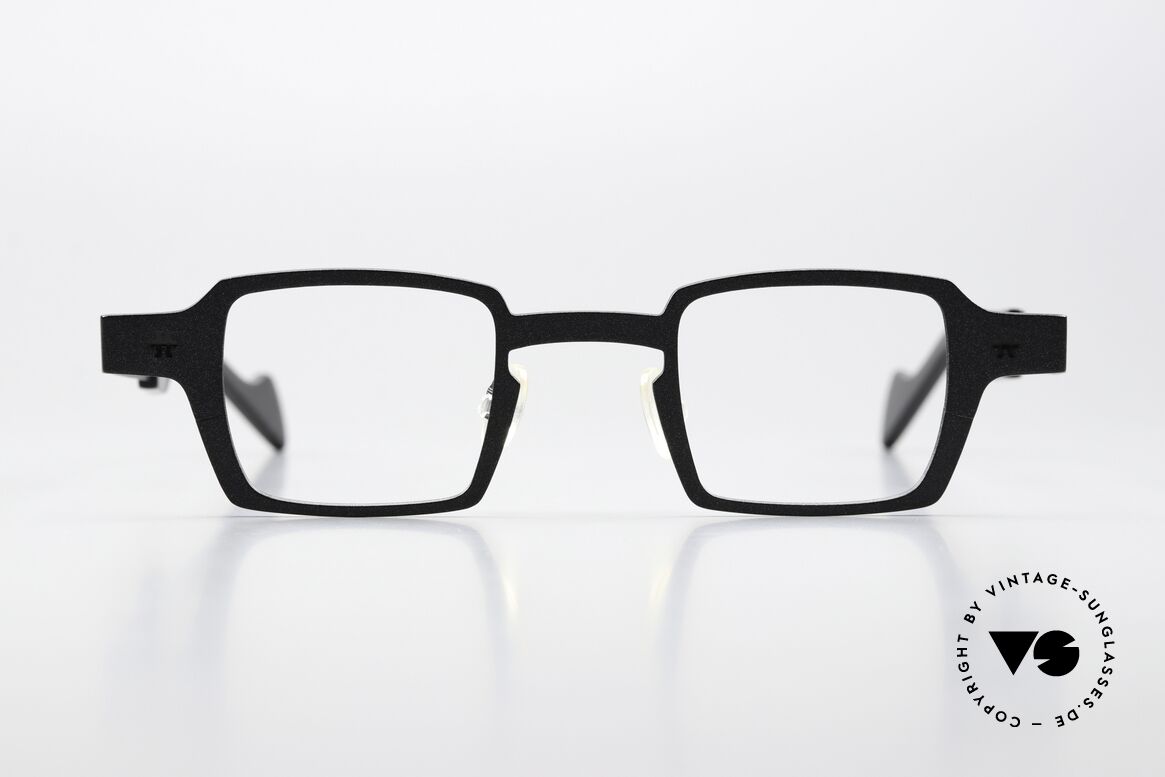 Theo Belgium Sixteen Titanbrille Schwarz Metallic, Modell Sixteen; col. code 705 (schwarz metallic), Passend für Herren und Damen