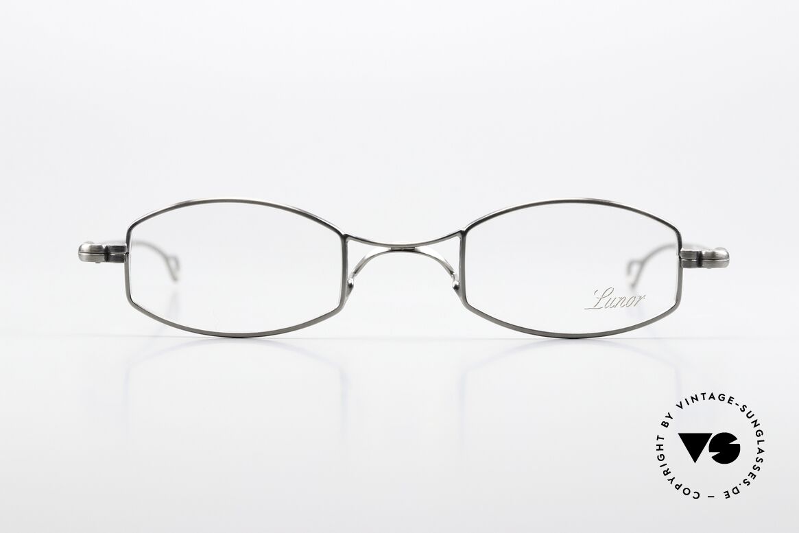 Lunor X-Bridge Oval Square Edle Brille in Antik Silber, ohne große Logos; stattdessen mit zeitloser Eleganz, Passend für Herren und Damen