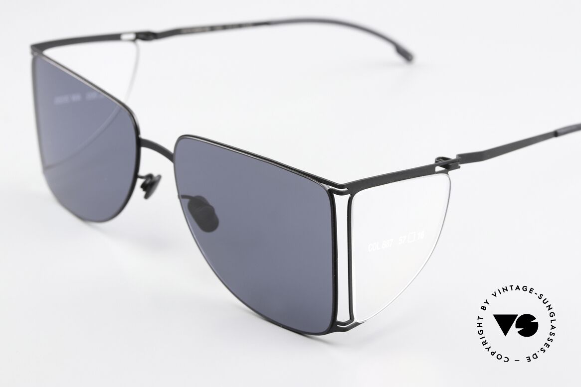 Mykita Helmut Lang HL002 Avantgardistische Sonnenbrille, schwarze Fassung mit transparenten Seitenscheiben, Passend für Herren und Damen