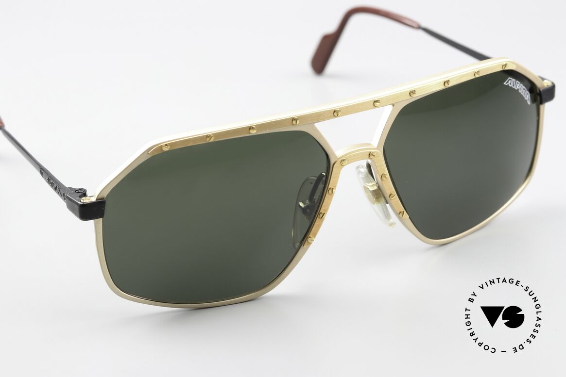 Alpina M6 Gold Black Limited Edition 80er, ungetragenes Exemplar mit original 80er Verpackung, Passend für Herren und Damen Alpina M6 Gold Black Limited Edition 80er, ungetragenes Exemplar mit original 80er Verpackung, Passend für Herren und Damen