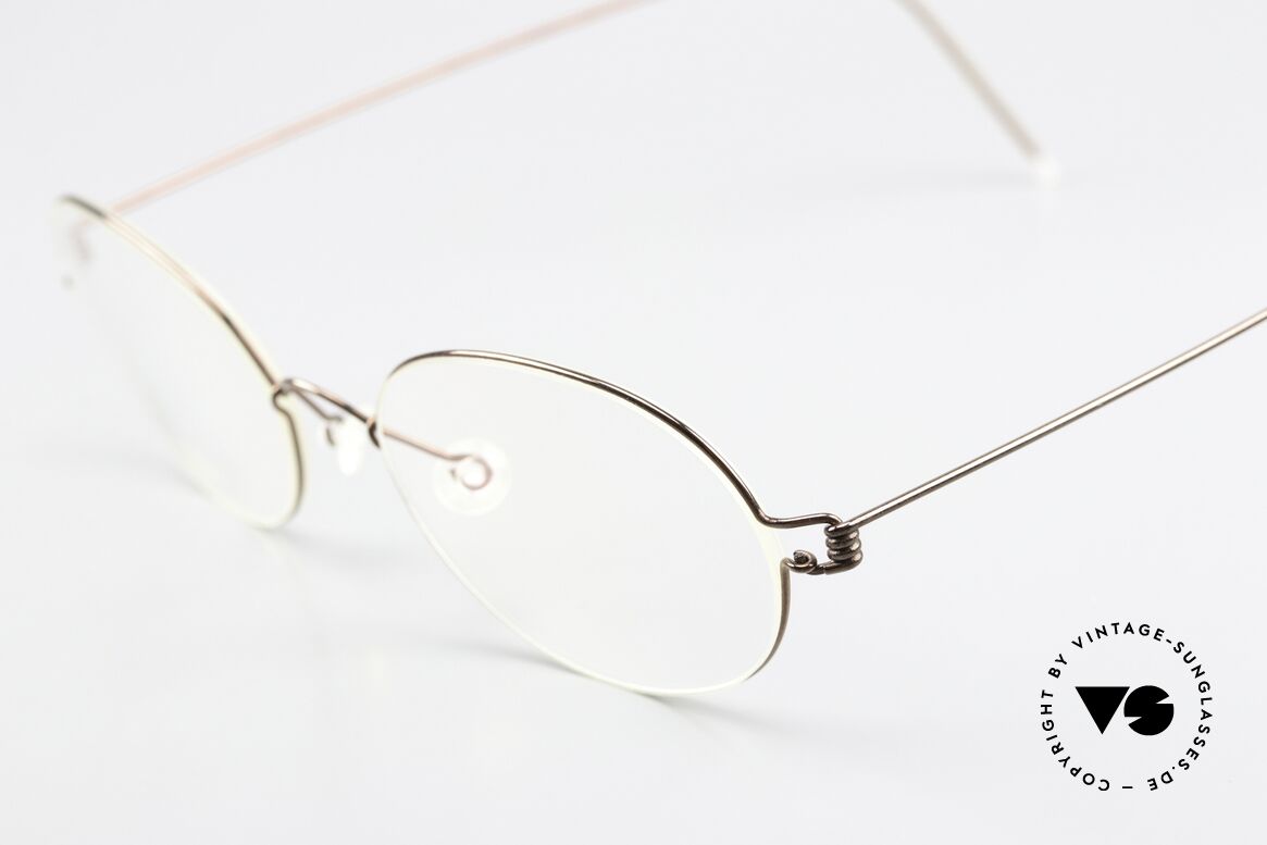 Lindberg Tony Air Titan Rim Ovale Titanium Brille Unisex, extrem stabile Fassung, flexibel & elastisch, und nur 3g, Passend für Herren und Damen Lindberg Tony Air Titan Rim Ovale Titanium Brille Unisex, extrem stabile Fassung, flexibel & elastisch, und nur 3g, Passend für Herren und Damen