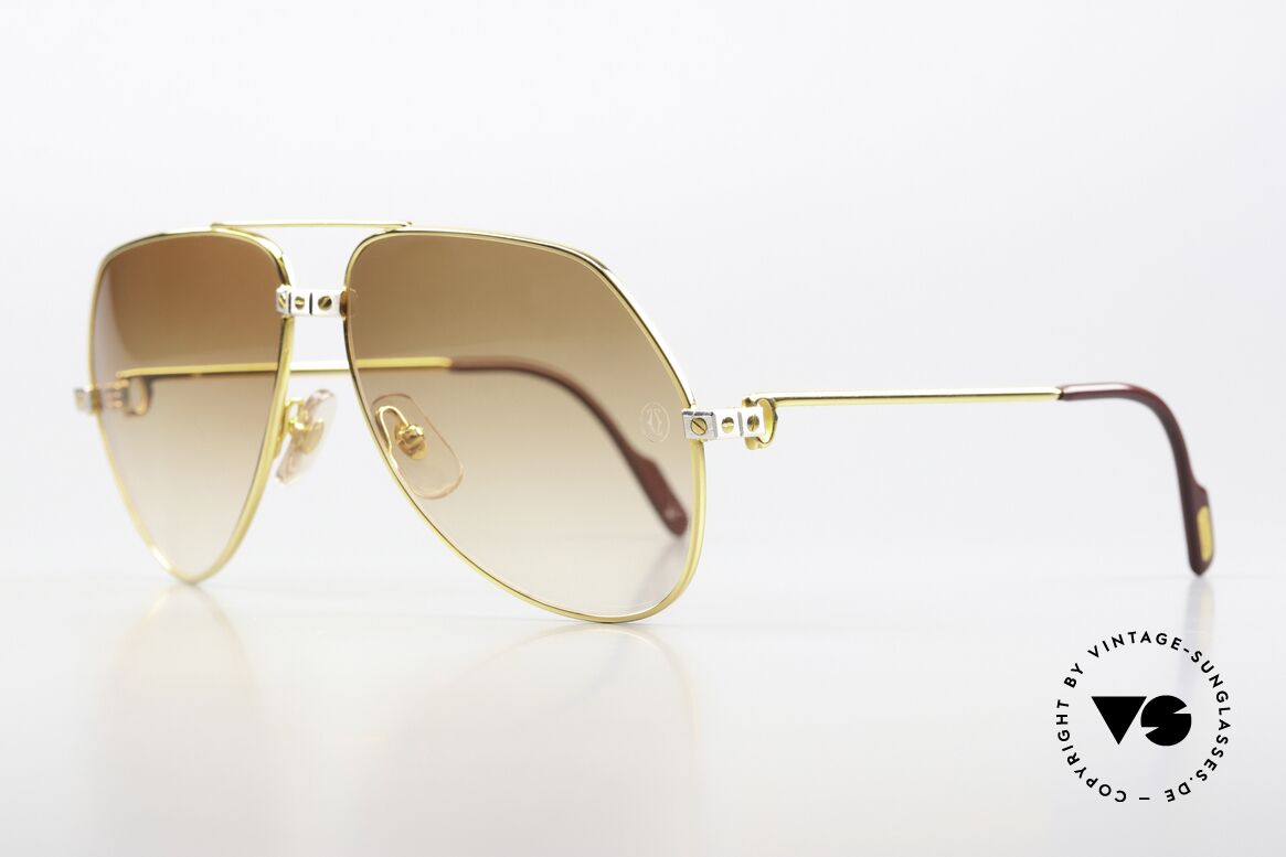 Cartier Vendome Santos - L Sonnengläser Mit Cartier Logo, 22kt VERGOLDETER Rahmen in LARGE Größe 62-14, 135, Passend für Herren Cartier Vendome Santos - L Sonnengläser Mit Cartier Logo, 22kt VERGOLDETER Rahmen in LARGE Größe 62-14, 135, Passend für Herren
