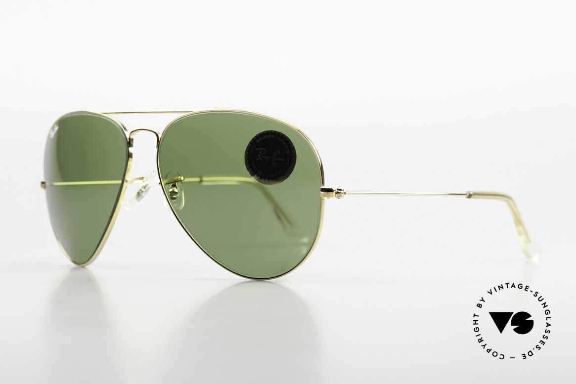 Ray Ban Large Metal II 80er Pilotenbrille RB3 Aviator, produziert in den 70ern & 80ern v. Bausch&Lomb, Passend für Herren Ray Ban Large Metal II 80er Pilotenbrille RB3 Aviator, produziert in den 70ern & 80ern v. Bausch&Lomb, Passend für Herren