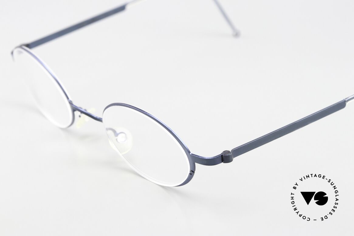 Lindberg 5000 Strip Titan 90er Rahmen Blau Metallic, so zeitlos, stilvoll und innovativ = Prädikat "VINTAGE", Passend für Herren und Damen Lindberg 5000 Strip Titan 90er Rahmen Blau Metallic, so zeitlos, stilvoll und innovativ = Prädikat "VINTAGE", Passend für Herren und Damen