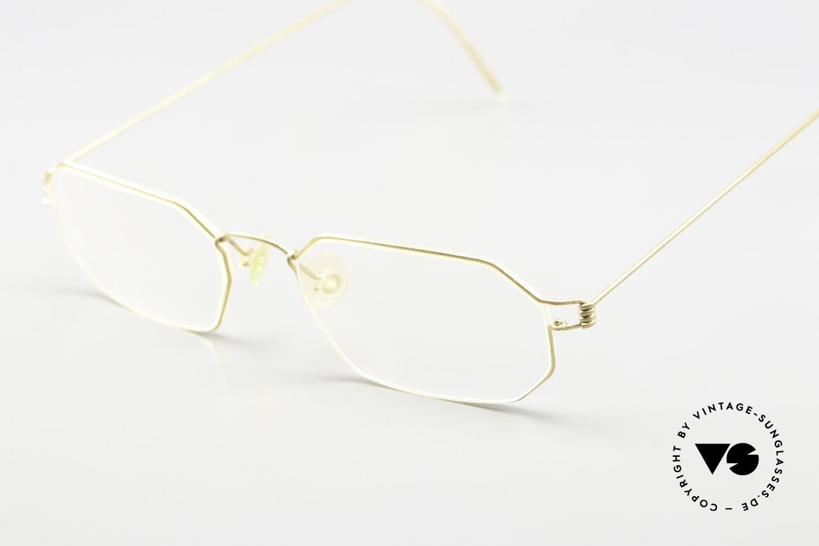 Lindberg Saturn Air Titan Rim Eckige Brille Titan Klassiker, damals vom Optiker mit +0,25 verglast als DEMO-Scheibe, Passend für Herren und Damen Lindberg Saturn Air Titan Rim Eckige Brille Titan Klassiker, damals vom Optiker mit +0,25 verglast als DEMO-Scheibe, Passend für Herren und Damen