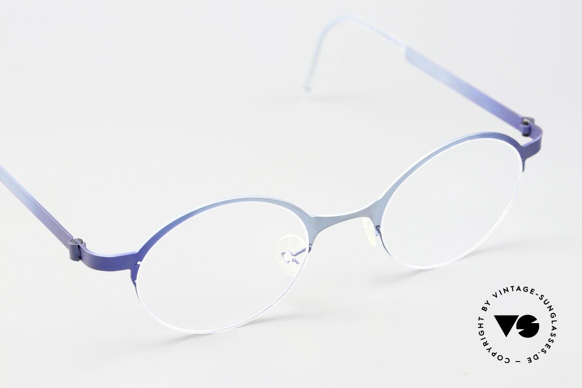 Lindberg 4030 Strip Titan 90er Brille In Blau Metallic, extrem stabile Brille, flexibel & elastisch, und nur 12g, Passend für Herren und Damen Lindberg 4030 Strip Titan 90er Brille In Blau Metallic, extrem stabile Brille, flexibel & elastisch, und nur 12g, Passend für Herren und Damen