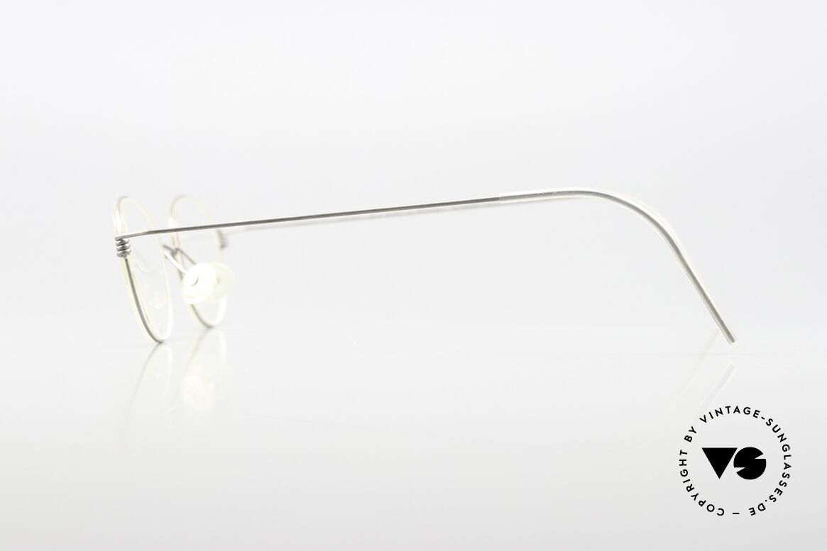 Lindberg Indus Air Titan Rim Kleine Brille Titanium Klassiker, (Lindberg verpflichtete seine Vertragspartner damals dazu), Passend für Herren und Damen Lindberg Indus Air Titan Rim Kleine Brille Titanium Klassiker, (Lindberg verpflichtete seine Vertragspartner damals dazu), Passend für Herren und Damen