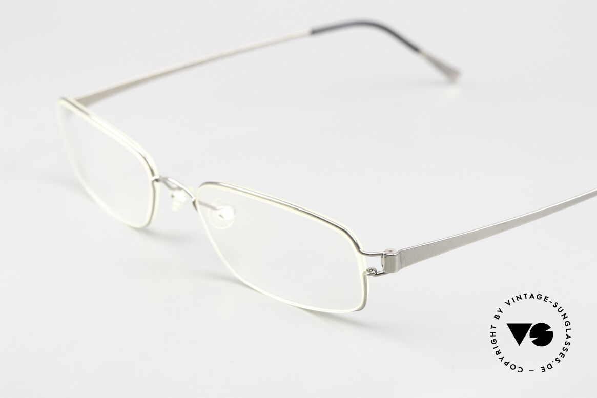 Lindberg 9011 Strip Titanium Lesebrille Damen Und Herren, trägt für uns das Prädikat "TRUE VINTAGE LINDBERG", Passend für Herren und Damen Lindberg 9011 Strip Titanium Lesebrille Damen Und Herren, trägt für uns das Prädikat "TRUE VINTAGE LINDBERG", Passend für Herren und Damen