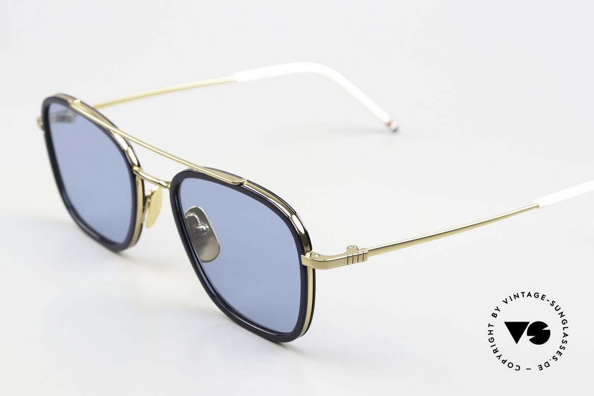 Thom Browne TBS800 Eckige Herrensonnenbrille, entspiegelte marine Sonnengläser; 100% UV Protection, Passend für Herren
