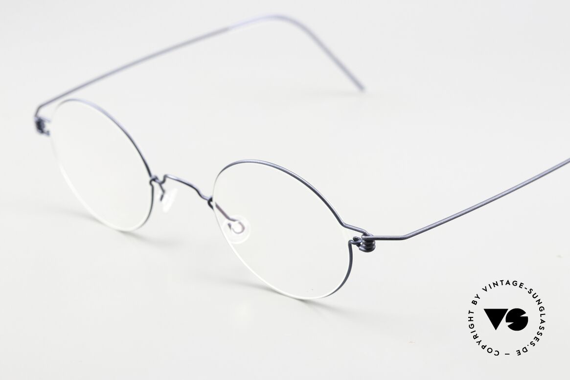 Lindberg Corona 44 Air Titan Rim Lindberg Brille Dunkelblau Matt, extrem stabile Fassung, flexibel & elastisch, und nur 3g, Passend für Herren und Damen Lindberg Corona 44 Air Titan Rim Lindberg Brille Dunkelblau Matt, extrem stabile Fassung, flexibel & elastisch, und nur 3g, Passend für Herren und Damen