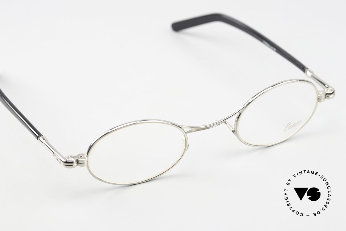 Lunor X-Bridge Oval Sehr Edle Brille Platin Plattiert, aus der 2011er Kollektion in altbekannter Qualität, Passend für Herren und Damen Lunor X-Bridge Oval Sehr Edle Brille Platin Plattiert, aus der 2011er Kollektion in altbekannter Qualität, Passend für Herren und Damen