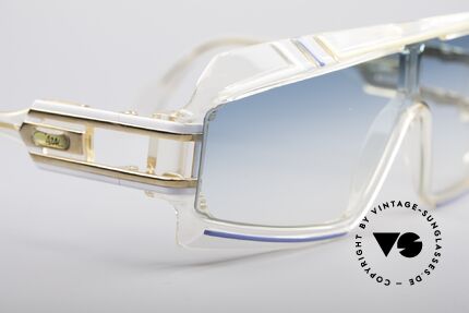 Cazal 858 Asymmetrische 80er Brille, ungetragenes Exemplar in einem tadellosen Zustand, Passend für Herren und Damen