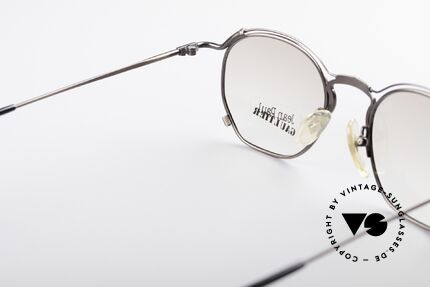Jean Paul Gaultier 55-2171 Echte 90er Vintage Brille, die Metall-Fassung ist für Gläser jeglicher Art gemacht, Passend für Herren und Damen Jean Paul Gaultier 55-2171 Echte 90er Vintage Brille, die Metall-Fassung ist für Gläser jeglicher Art gemacht, Passend für Herren und Damen