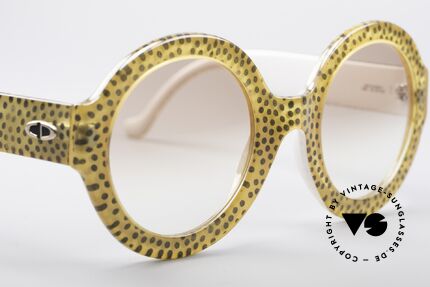 Christian Dior 2567 Runde 90er Brille, ungetragen (wie alle unsere C. Dior Sonnenbrillen), Passend für Damen