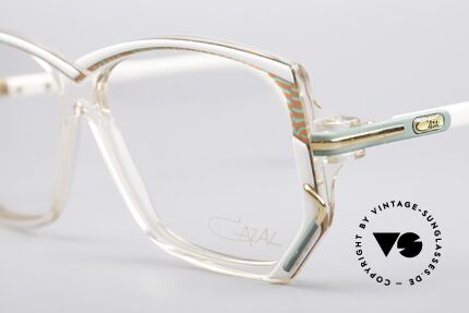 Cazal 197 80er Vintage Designerbrille, ungetragen (wie alle unsere vintage Brillen von Cazal), Passend für Damen