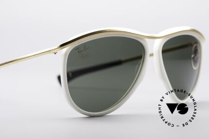 Ray Ban Olympian Series B&L USA Brille, ungetragen (wie alle unsere RAY-BAN Sonnenbrillen), Passend für Herren und Damen