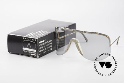 Porsche 5620 Yoko Ono Sonnenbrille Gold, ungetragene 1980er Rarität inklusive original Verpackung, Passend für Herren und Damen
