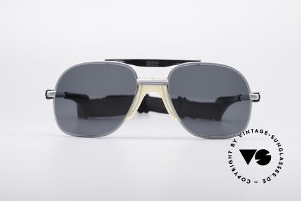 Zeiss 8203 Swiss Army 80er Brille, CR39 Kunststoff-Gläser (100% UV) und mit Sportband, Passend für Herren