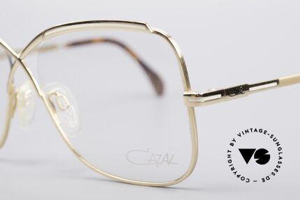Cazal 224 True Vintage 80er Brille, ungetragen (wie alle unsere Cazal Originalbrillen), Passend für Damen