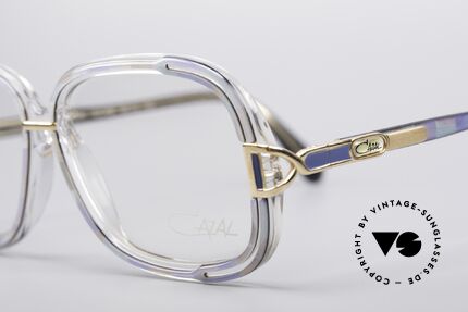 Cazal 320 80er West Germany Brille, ungetragen (wie alle unsere Cazal Brillenfassungen), Passend für Damen