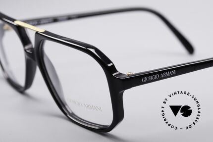Giorgio Armani 301 Vintage Designerbrille, ungetragen (wie all unsere  90er J. Designerbrillen), Passend für Herren