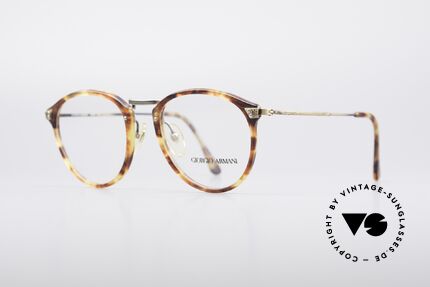 Giorgio Armani 318 90er Panto Brille, Front in Bernstein-Optik mit edlen Messing Bügeln, Passend für Herren Giorgio Armani 318 90er Panto Brille, Front in Bernstein-Optik mit edlen Messing Bügeln, Passend für Herren