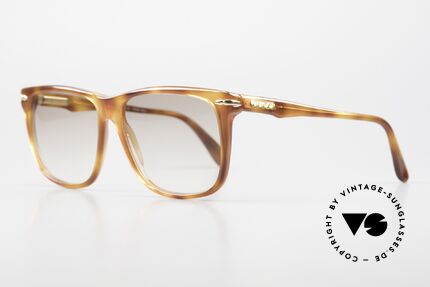 Gucci 1115 Klassische 80er Sonnenbrille, Top-Qualität und Passform dank Feder-Scharnieren, Passend für Herren