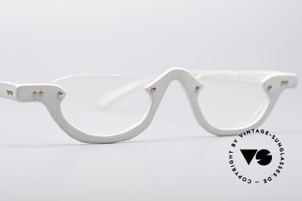 Theo Belgium Eye-Witness AE6 Lesebrille, Gläser sind z.B mit kleinen Schrauben am Rahmen fixiert, Passend für Herren und Damen