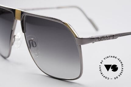 Gucci 1200 80er Luxus Sonnenbrille, ungetragen; mit Gläsern in grau-Verlauf (100% UV), Passend für Herren