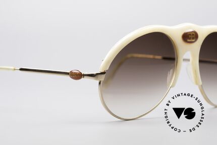 Bugatti 64748 Rare Elfenbein Optik Brille, 2nd hand in einem tollen vintage-Zustand mit Etui, Passend für Herren