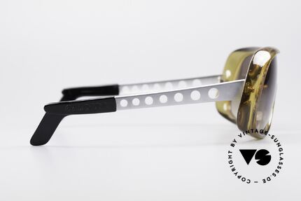 Carrera 549 Elvis Presley Style Brille, ELVIS PRESLEY STYLE mit markanten Loch-Bügeln, Passend für Herren