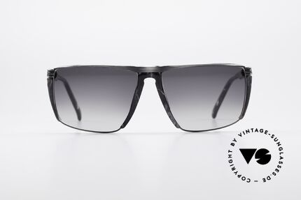 Gucci 1303 80er Designer Sonnenbrille, gebürstetes Metall runded das antike Farbkonzept ab, Passend für Herren und Damen