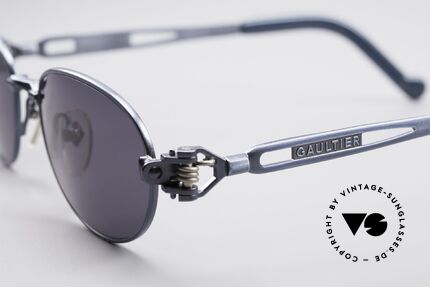 Jean Paul Gaultier 56-8102 Industrial Vintage Brille, ungetragen; wie all unsere JPG Designer-Sonnenbrillen, Passend für Herren und Damen Jean Paul Gaultier 56-8102 Industrial Vintage Brille, ungetragen; wie all unsere JPG Designer-Sonnenbrillen, Passend für Herren und Damen