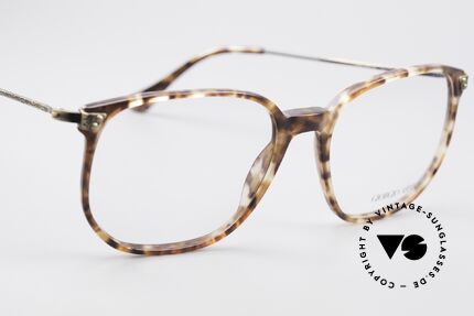 Giorgio Armani 335 Echte Vintage Unisex Brille, ungetragen (wie all unsere Armani Design-Klassiker), Passend für Herren und Damen