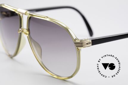 Christian Dior 2300 80er Optyl Sonnenbrille, der Kunststoff scheint wie für die Ewigkeit gemacht, Passend für Herren und Damen