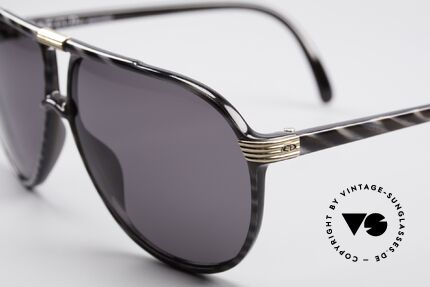 Christian Dior 2300 80er Monsieur Sonnenbrille, der Kunststoff scheint wie für die Ewigkeit gemacht, Passend für Herren