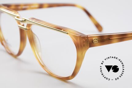 Gucci 2321 Designer Damenbrille 80er, ungetragen (wie alle unsere alten Gucci Fassugnen), Passend für Damen
