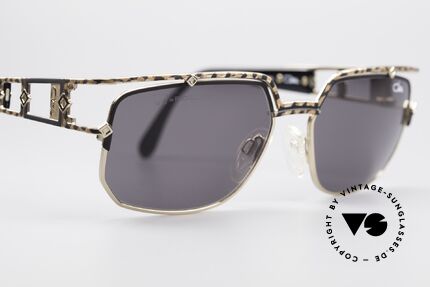 Cazal 979 Vintage Damen Sonnenbrille, ungetragen (wie alle unsere 90er Cazal vintage Brillen), Passend für Damen