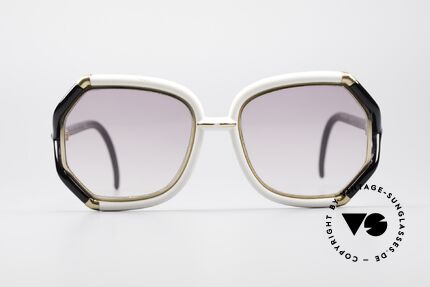 Ted Lapidus B02 70er Designer Sonnenbrille, Rahmen in schwarz/weiss & goldenen Applikationen, Passend für Damen