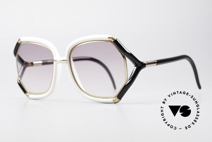 Ted Lapidus B02 70er Designer Sonnenbrille, einfach eine zauberhafte 'feminin elegante' Brille, Passend für Damen