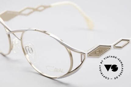 Cazal 977 90er Designerbrille Damen, Top-Qualität und ein Glanz wie frisch vom Werk, Passend für Damen