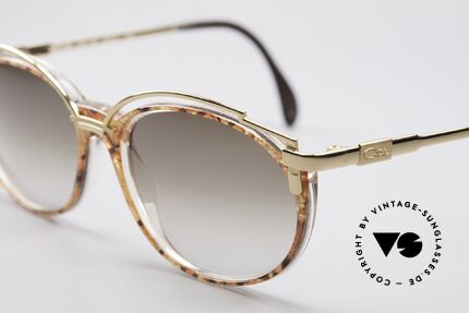 Cazal 358 90er Damen Sonnenbrille Vintage, grandioses Rahmenmuster in 'kupfergold mosaik'/gold, Passend für Damen
